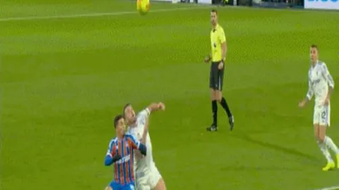 中超首战观战人数盘点：上海海港垫底，成都申花人气高涨