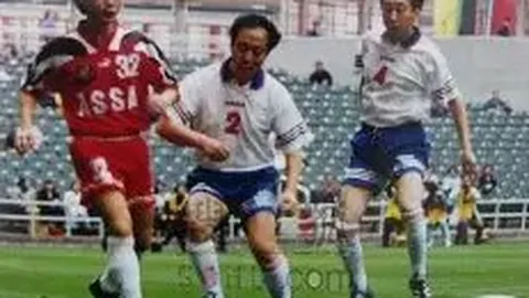 今夏传闻：纽卡斯尔联和曼联欲签下卢克曼，转会费或达6500万欧元